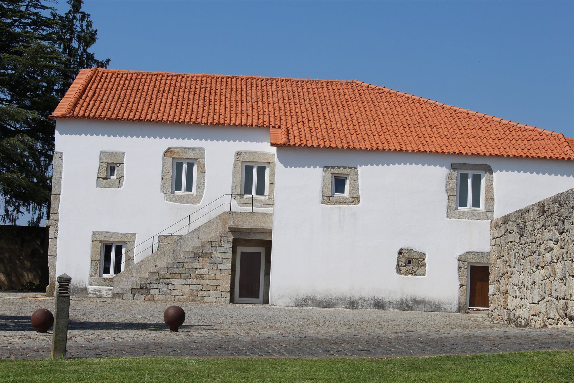 Flag Hotel Convento Do Desagravo Oliveira do Hospital Exterior photo